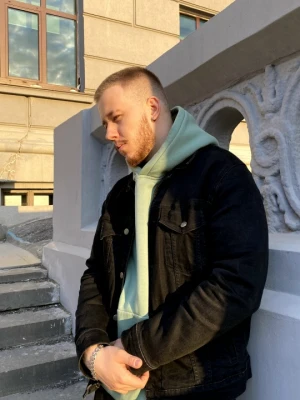 Андрей