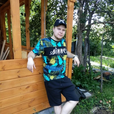 Максим