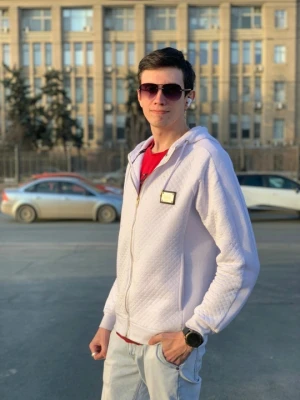 Александр