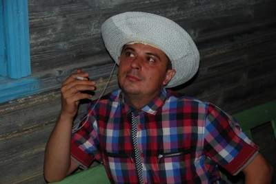 Виктор