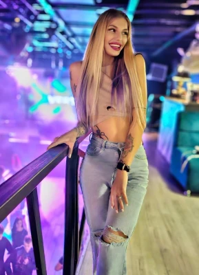 Ева