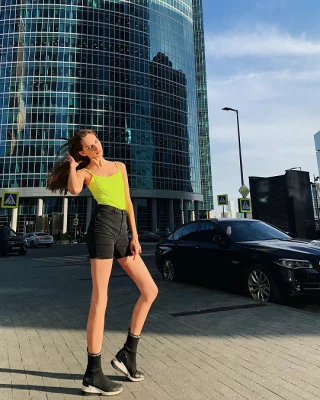 Ева